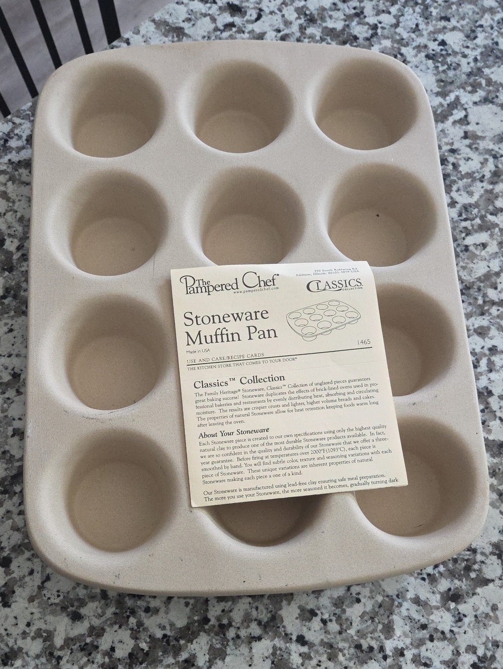 The Pampered Chef Cream Stoneware 12-Cup Muffin Pan